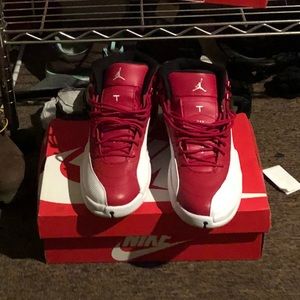 Retro 12 worn once 140 size 9.5